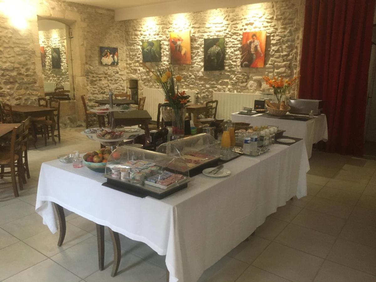 Hostellerie De La Source Arles Eksteriør billede