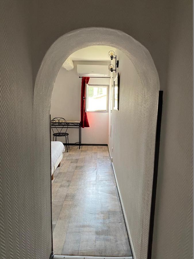 Hostellerie De La Source Arles Eksteriør billede
